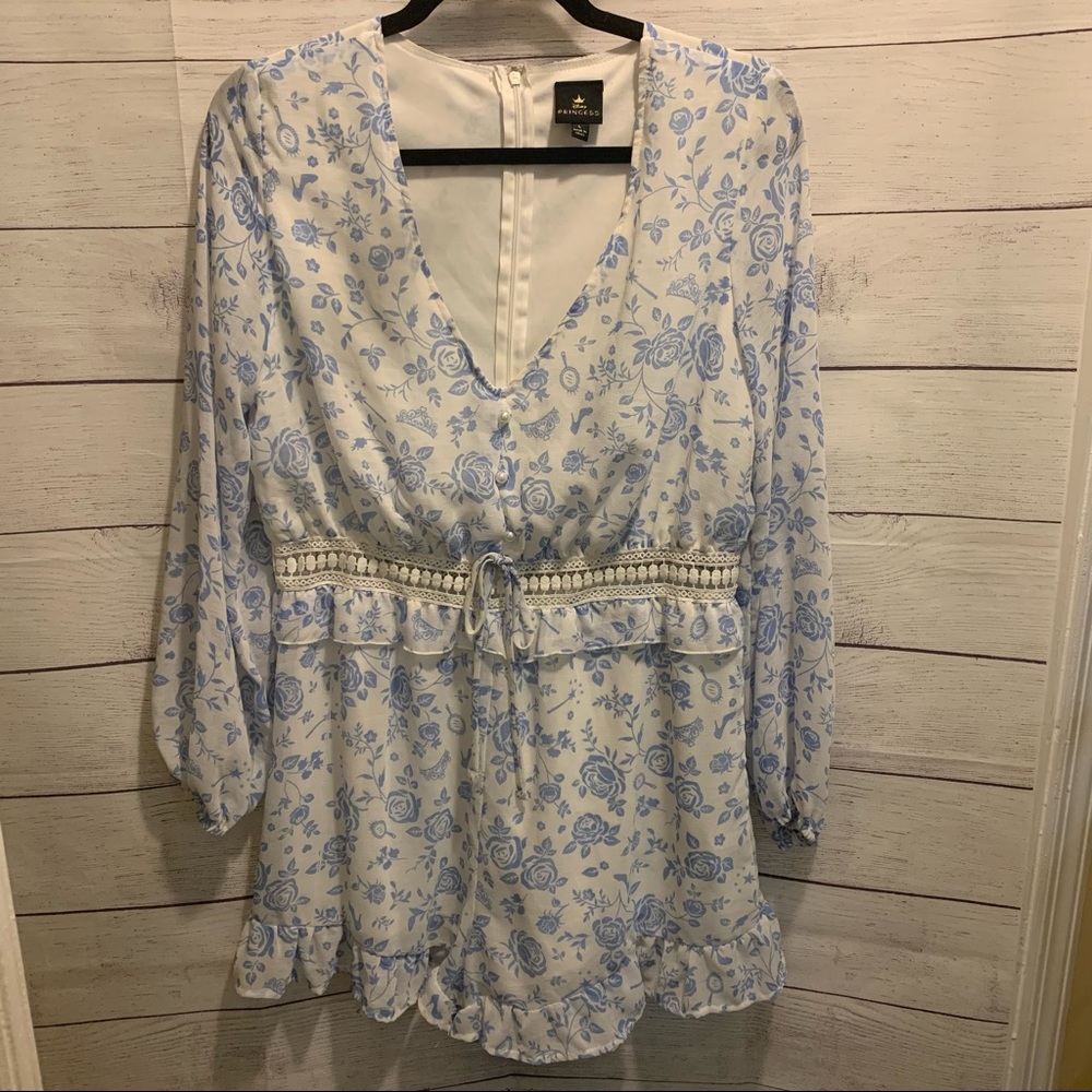 Disney Princess short romper jumpsuit size large
